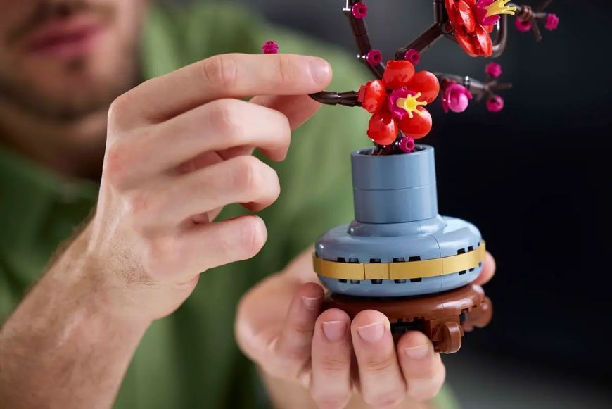 Конструктор LEGO Icons Botanicals Сливовий цвіт 10369 фото