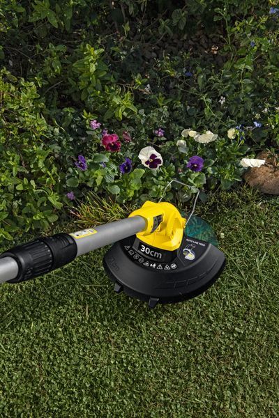 Тример садовий акумуляторний Karcher LTR 18-30 Battery 18В 30см 2.5кг без АКБ та ЗП 1.444-310.0 фото